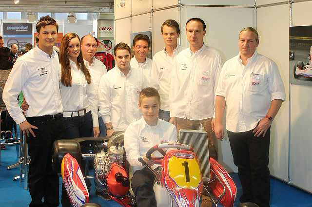 Preuss Motorsport / Swiss Hutless Karts auf der IKA 2000