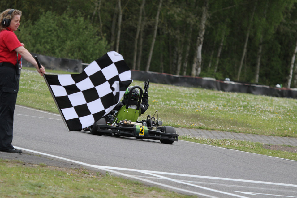 Perfekter Saisonauftakt für das Beule-Kart Racing Team im WAKC