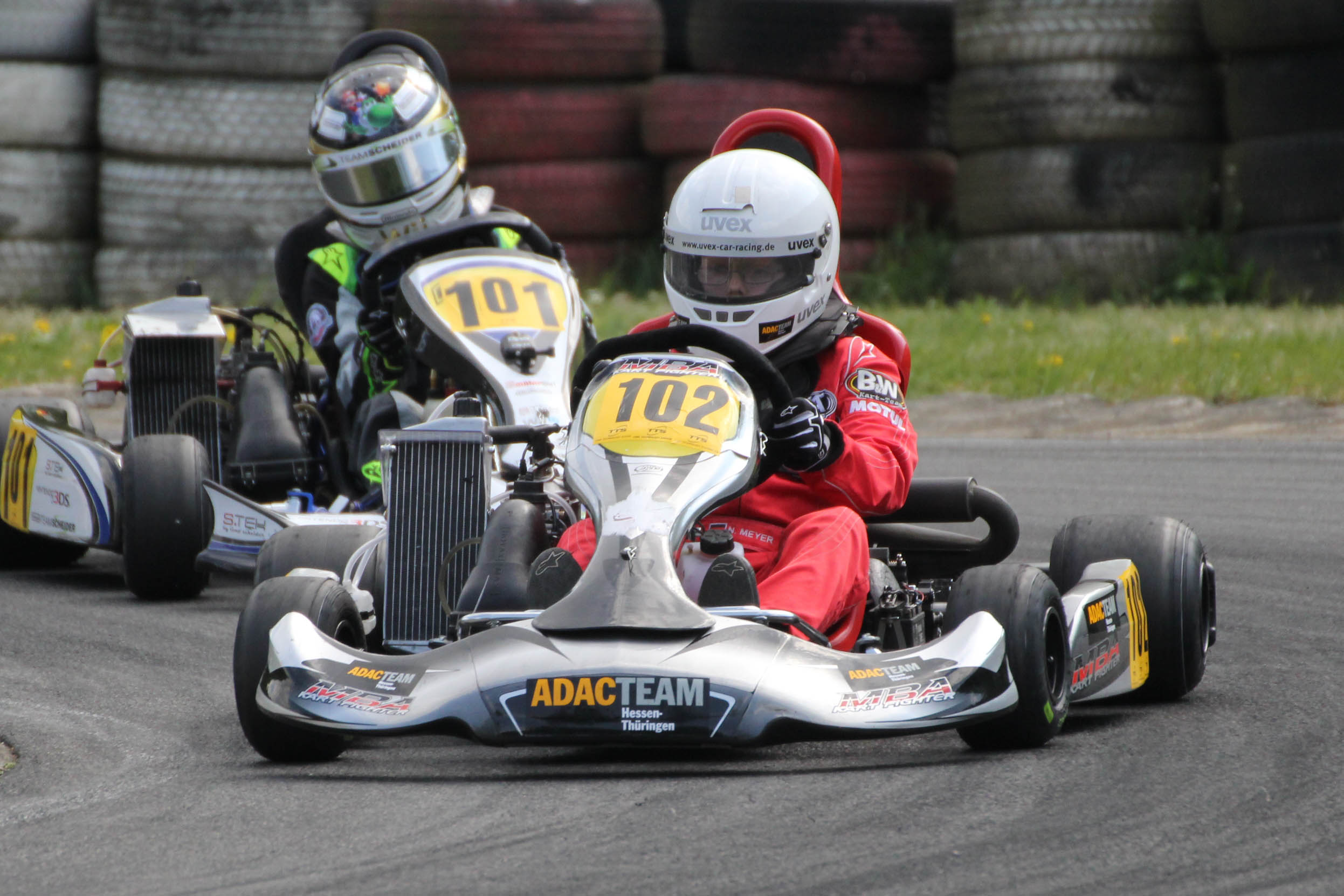 Podestplatz für das B&W Kartteam beim Saisonauftakt