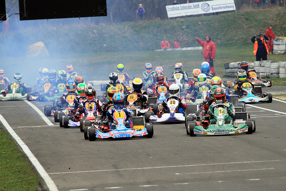 Volle Starterfelder im ADAC Kart Masters