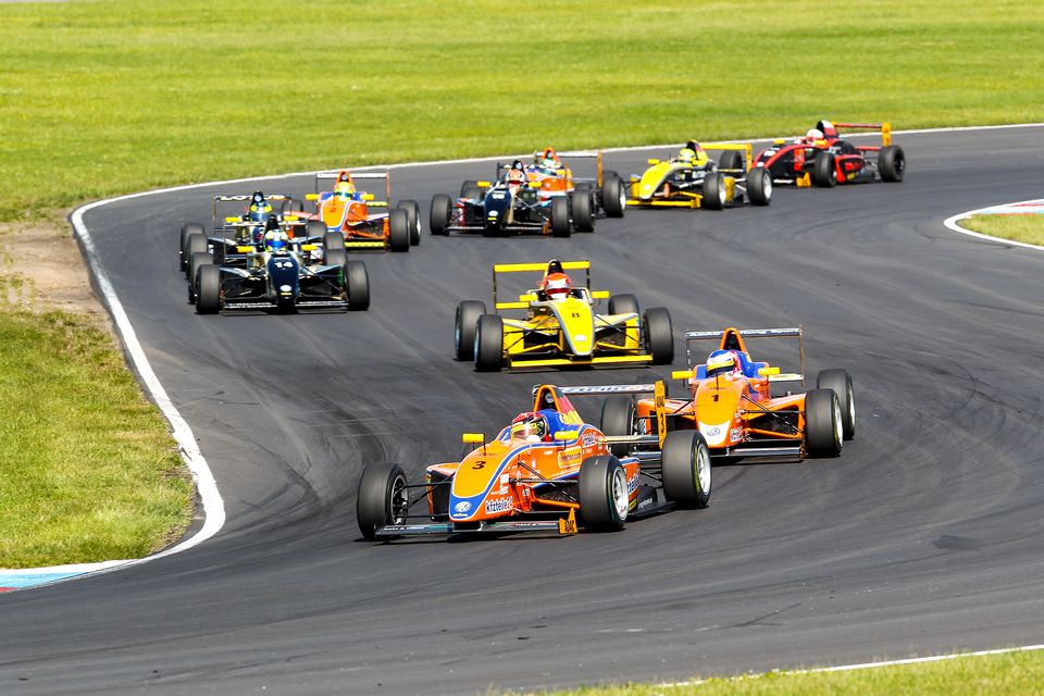 ADAC richtet 2015 Formel 4 in Deutschland aus