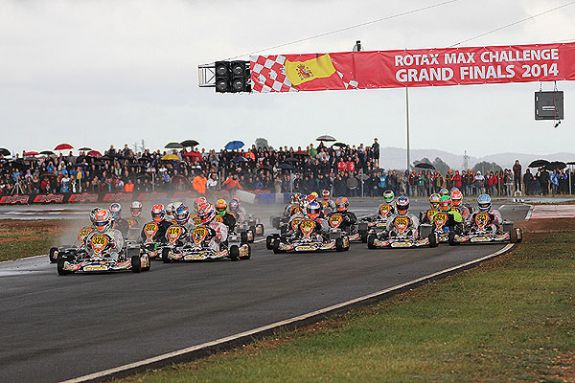 ROTAX Grand Finals erleben Regenschlacht