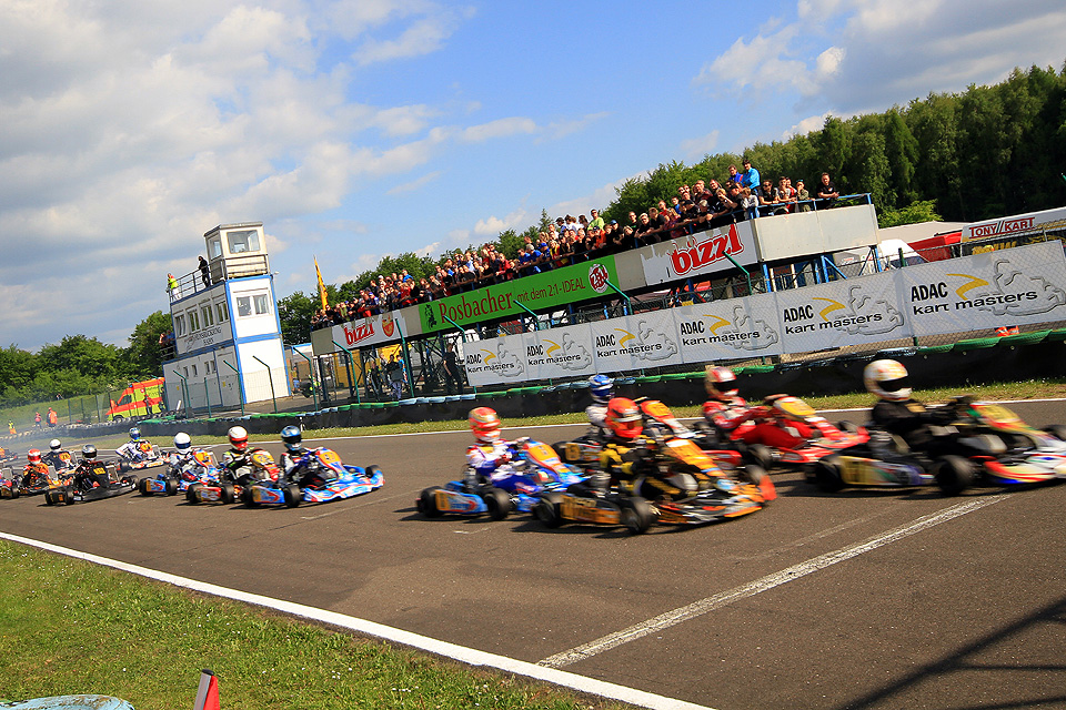 ADAC Kart Masters startet in achte Saison