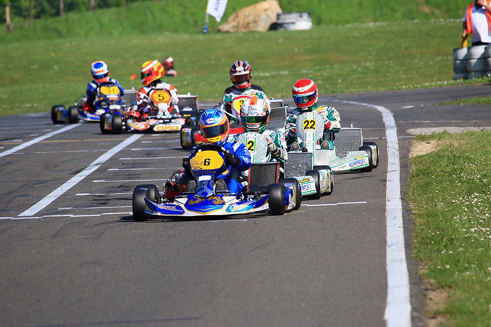 Siegerpodium für Kartsport Ampfing in Hahn