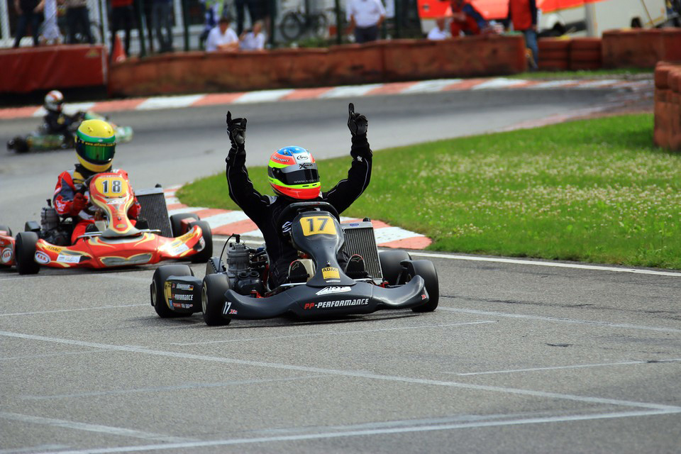 RS Motorsport führt ADAC Kart Masters an