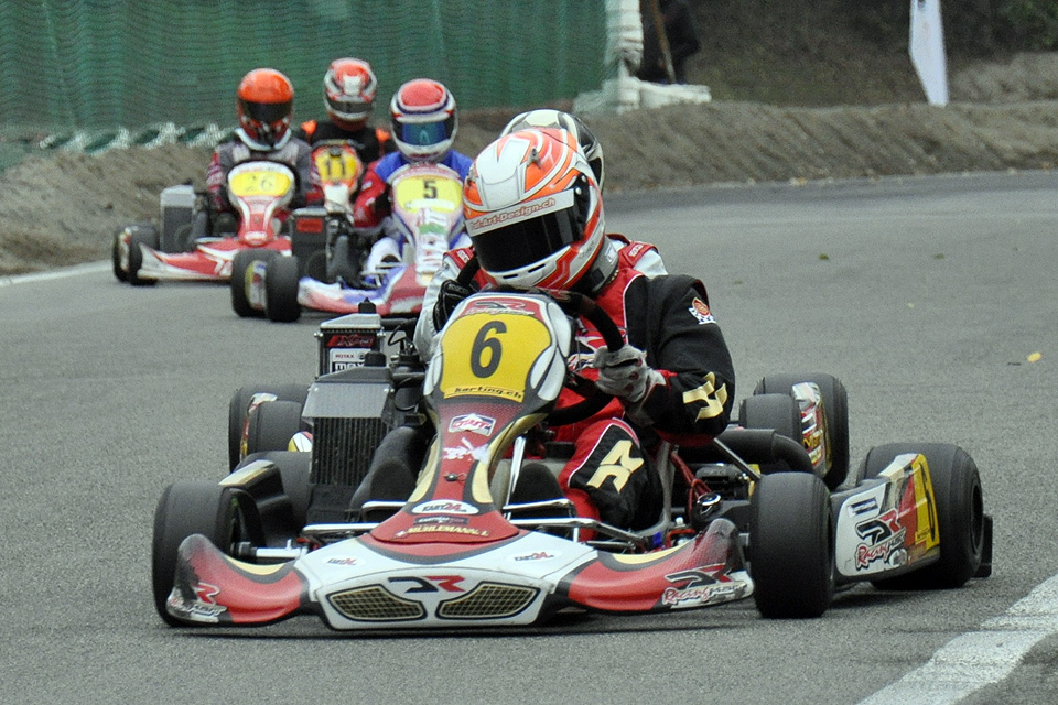 Erfolgreiches Saisonfinale für Kartteam Meier