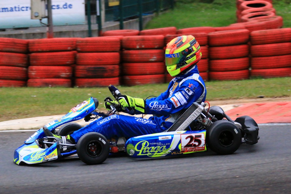 Kartshop Ampfing fährt auf Memorial-Podium