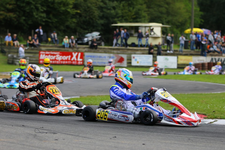 Pole-Position für Mach1 Kart in Kerpen