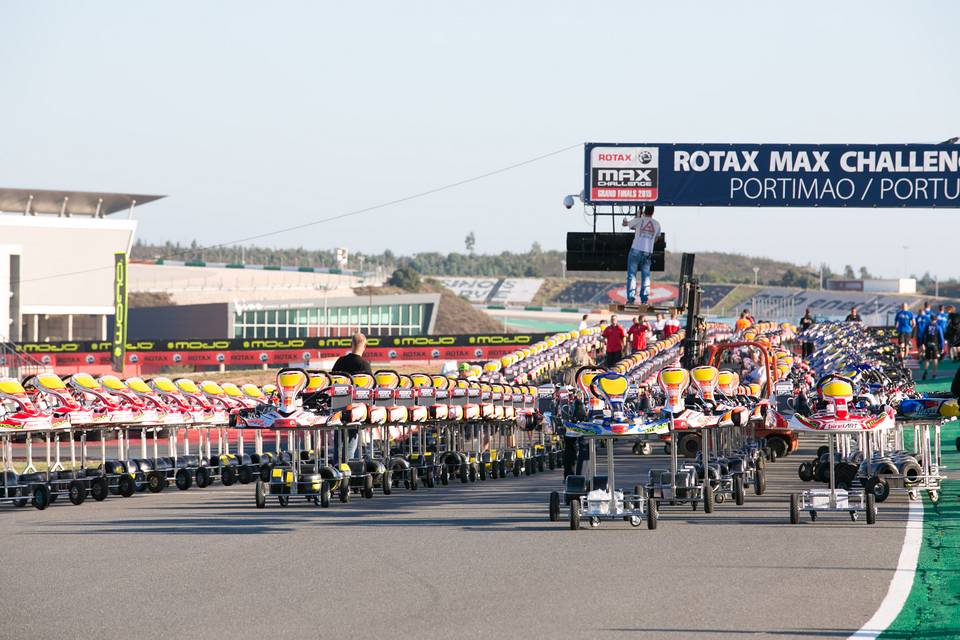 Motoren an! ROTAX MAX Grand Finals starten in Portugal