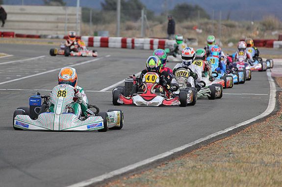 Stürmischer Beginn des ROTAX Winter Cups in Valencia