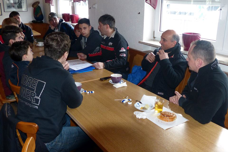 Lizenzlehrgang und Mechaniker-Kurs in Liedolsheim