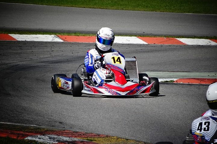 Mark Wolff startet stark in den ADAC Kart Cup