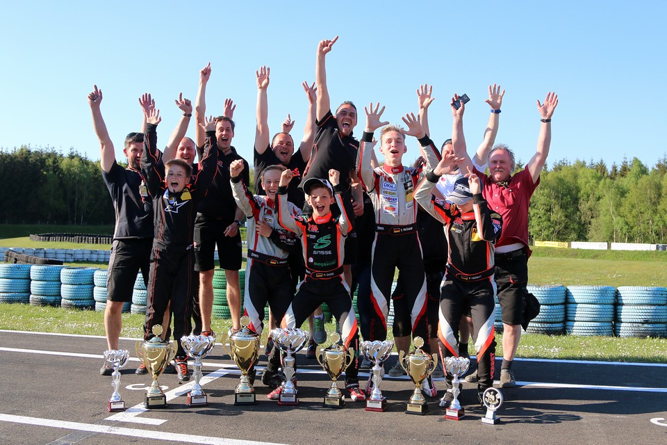 Pokalregen für CRG TB Racing in Hahn