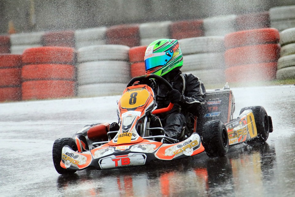 Hugo Sasse: Vizemeister im Debüt-Jahr beim ADAC Kart Masters