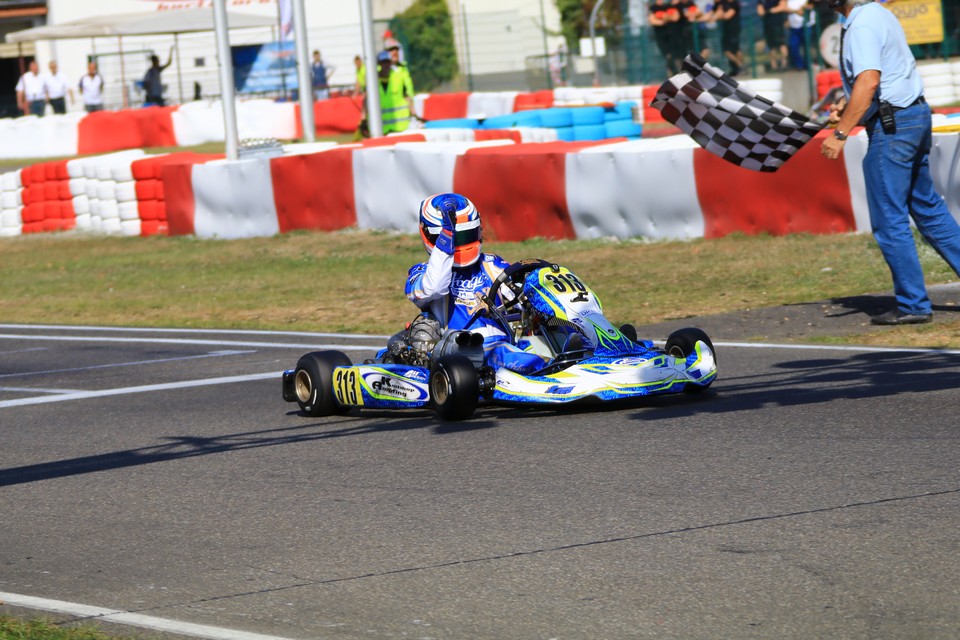 Kartshop Ampfing siegt bei DSKC-Finale in Kerpen