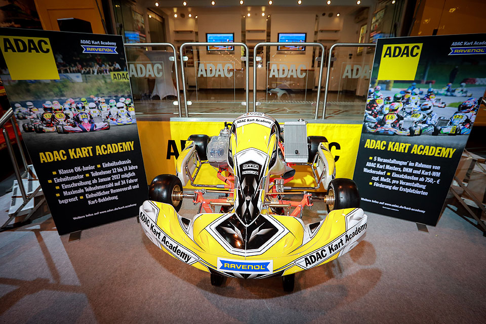 Start frei für die ADAC Kart Academy