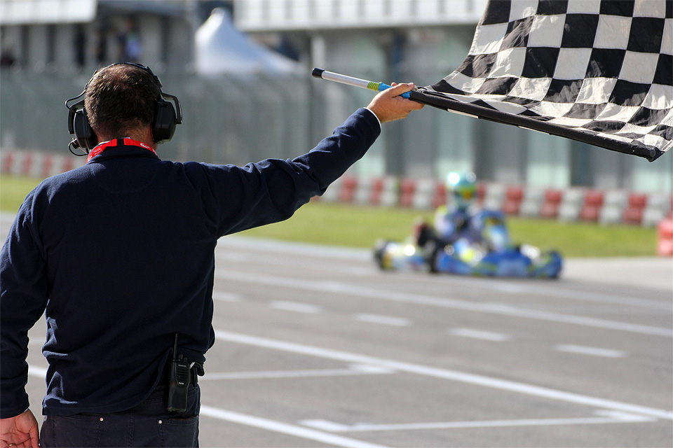 Wie Sportpsychologie beim Kartsport helfen kann