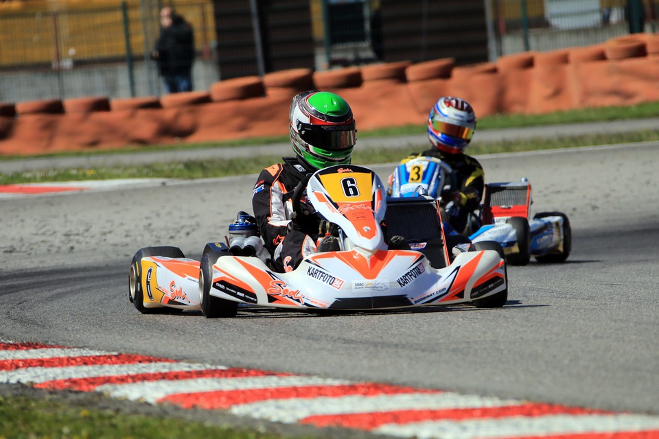 Marek Schaller mit solidem Auftakt beim ADAC Kart Masters