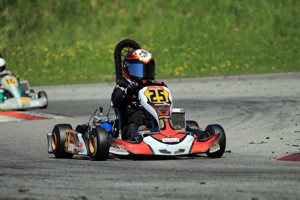 Stanley Conrad überzeugt bei Premiere im ADAC Kart Masters