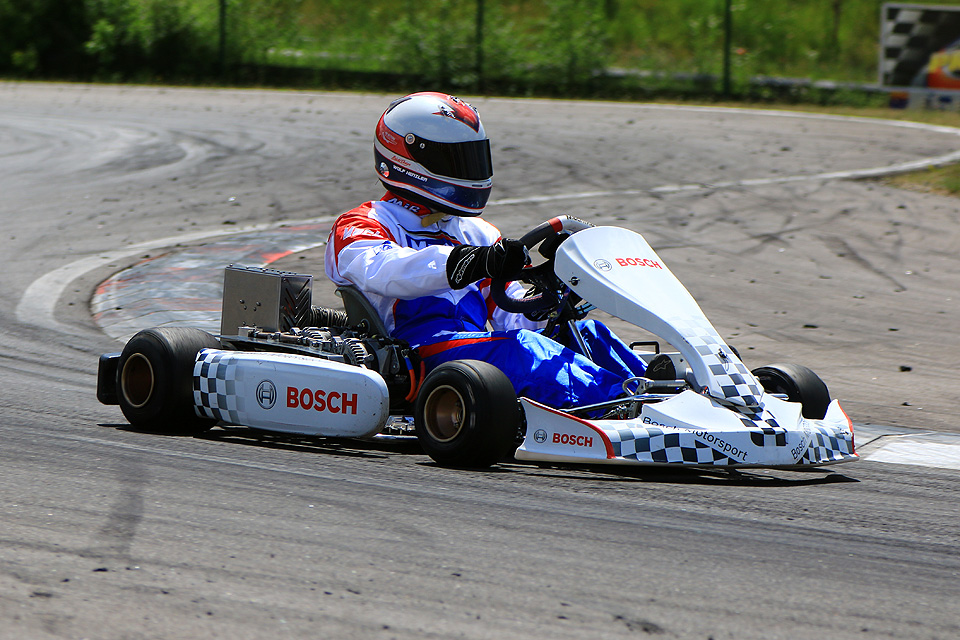 Mach1 und Bosch präsentieren E-Kart