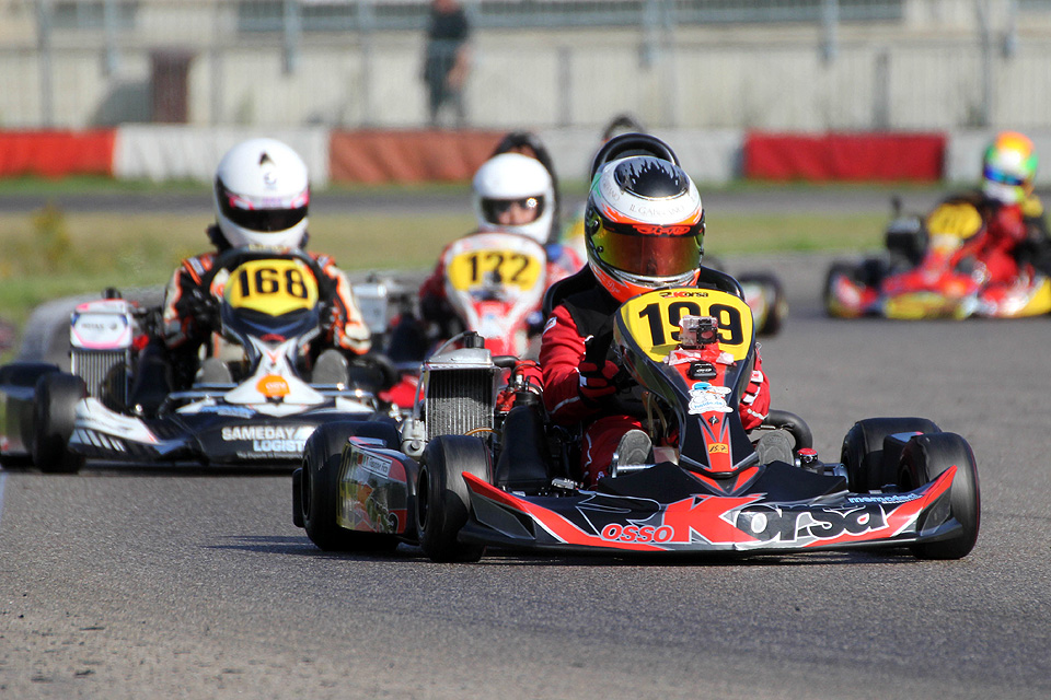 Erfolgreiches Wochenende für das B&W Kartteam in Genk