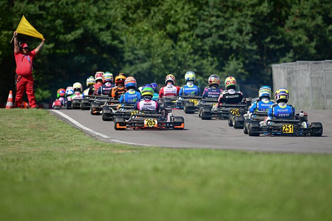 Podestplätze beim deutschen Heimspiel in Wackersdorf