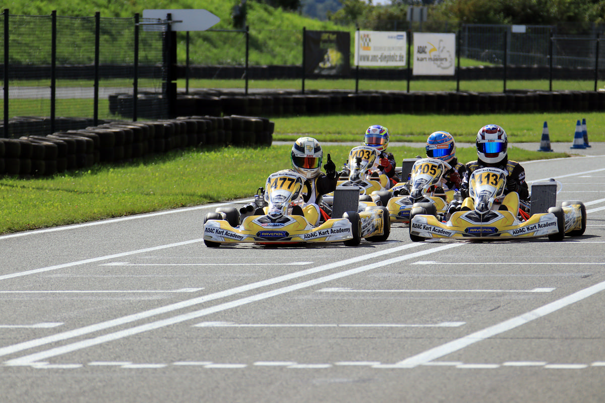 Tim Tramnitz gewinnt ADAC Kart Academy