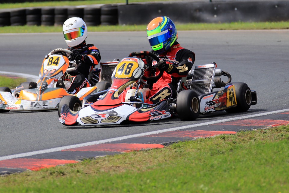 Sophie Hofmann mit viel Pech beim ADAC Kart Masters in Oschersleben