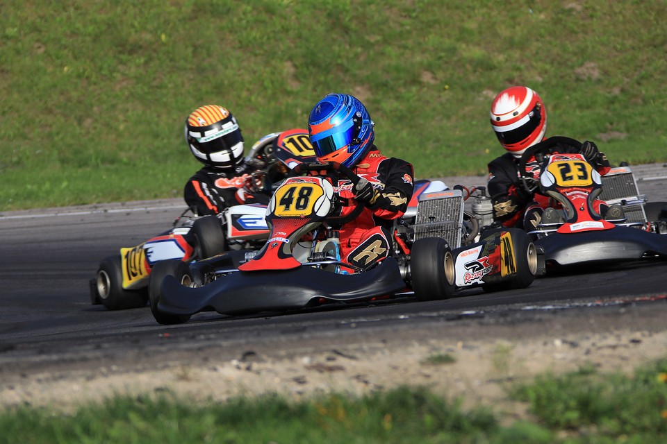 Sophie Hofmann beweist Moral beim Finale des ADAC Kart Masters