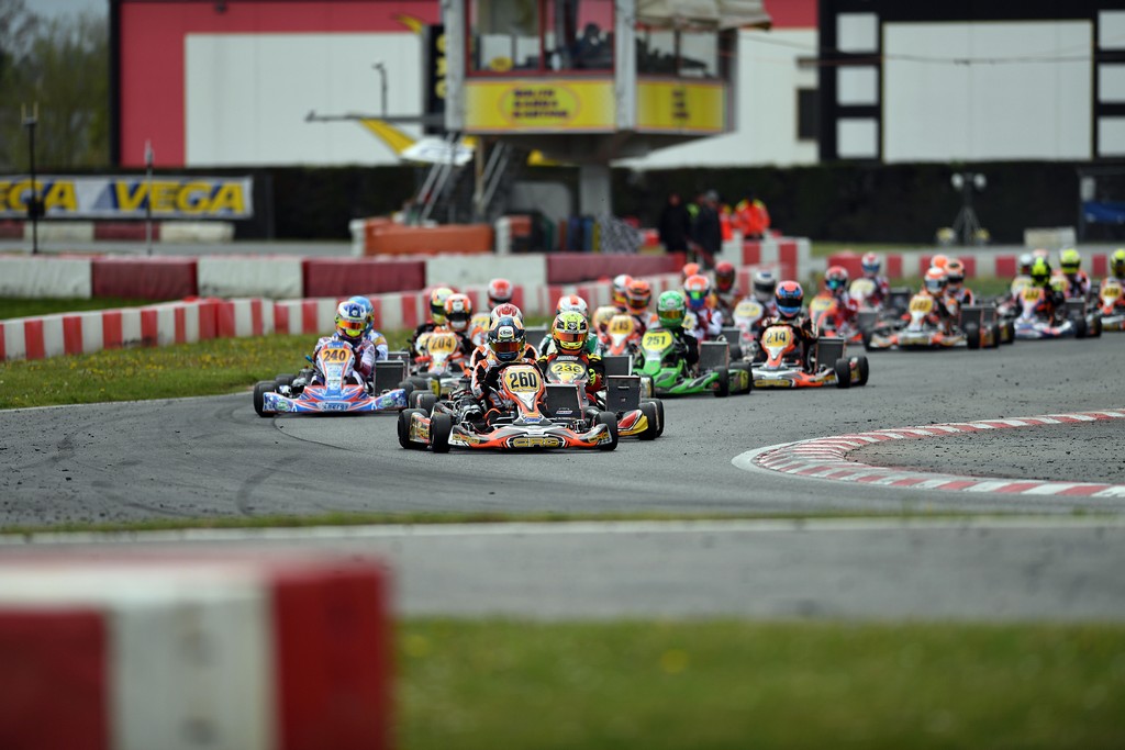 Mit Vollgas in das neue Jahr: Deutsche Kart-Meisterschaft 2018