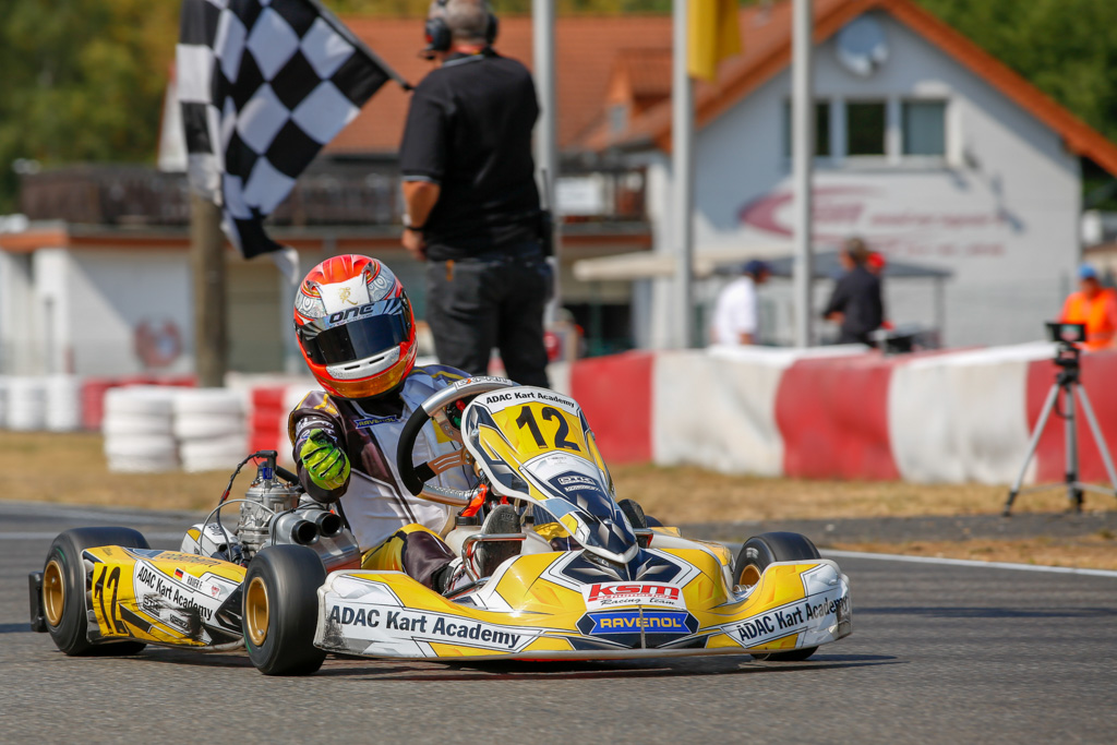 Fabio Rauer räumt in der ADAC Kart Academy ab