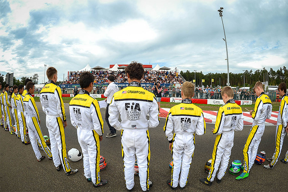 Gesucht: Deutscher Fahrer für die CIK-FIA Karting Academy Trophy