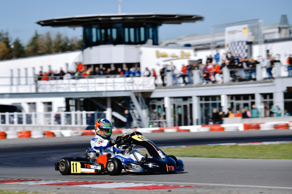 Erfolgreicher Start für Joel Mesch ins ADAC Kart Masters