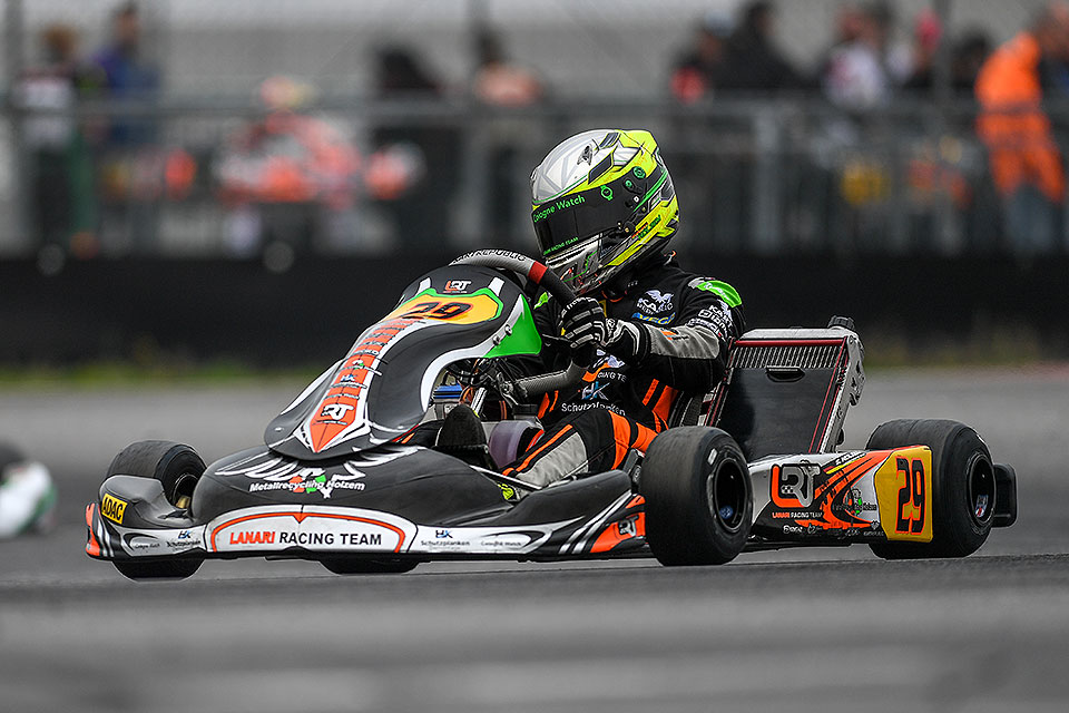 Sandro Holzem holt Dreifachsieg in Oschersleben