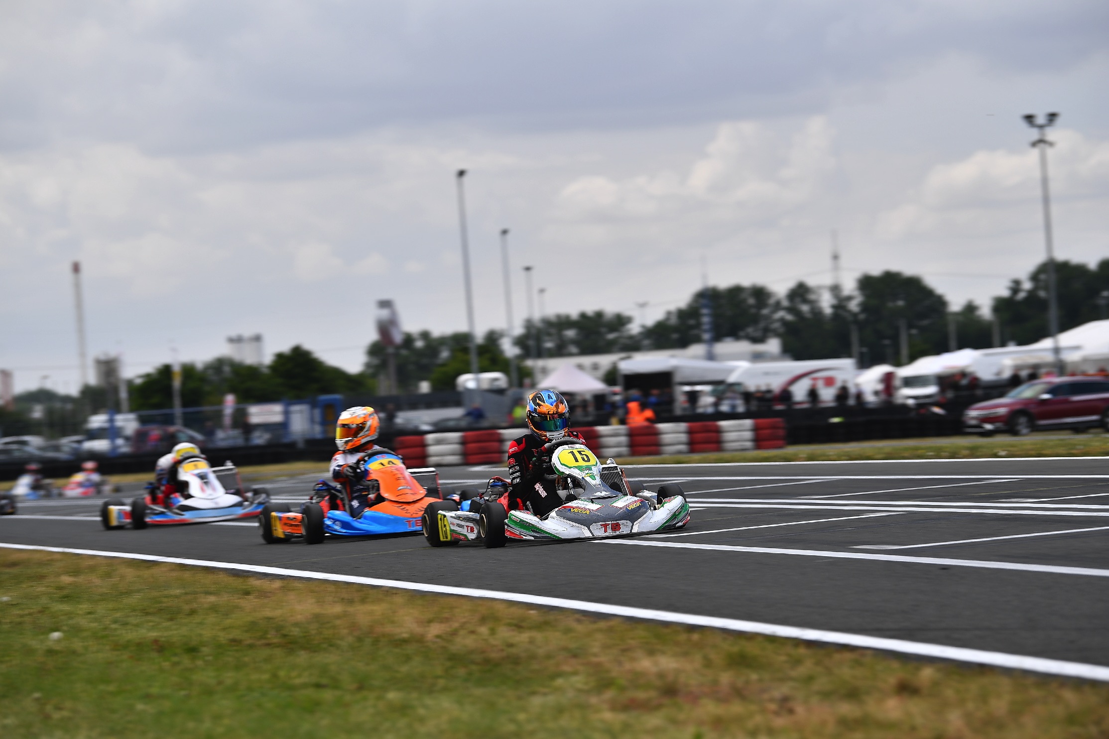 Platz 5 in der Tageswertung- Bönighausen überzeugt beim ADAC Kart Masters