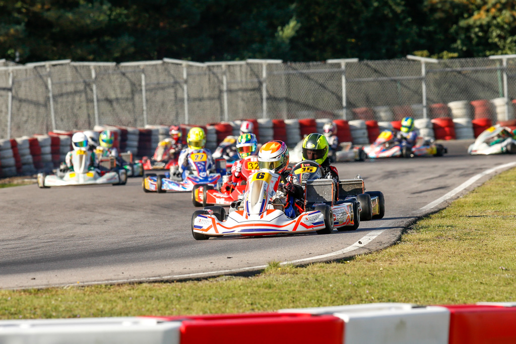 Maxim Rehm fährt beim ADAC Kart Masters an die Spitze