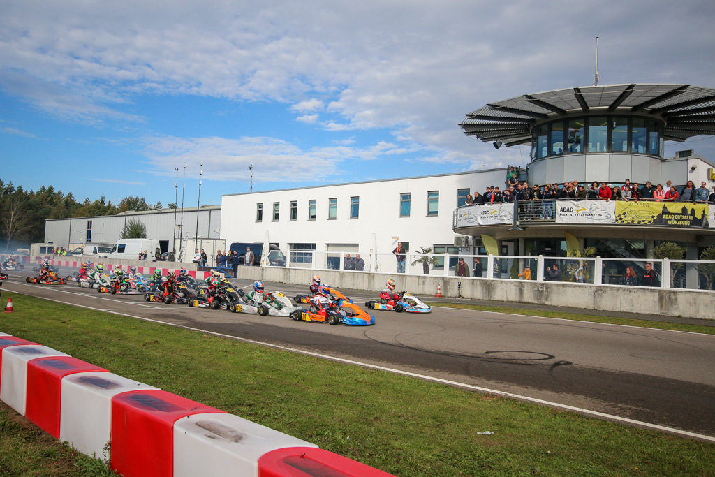 ADAC Kart Masters kürt Meister in Wackersdorf