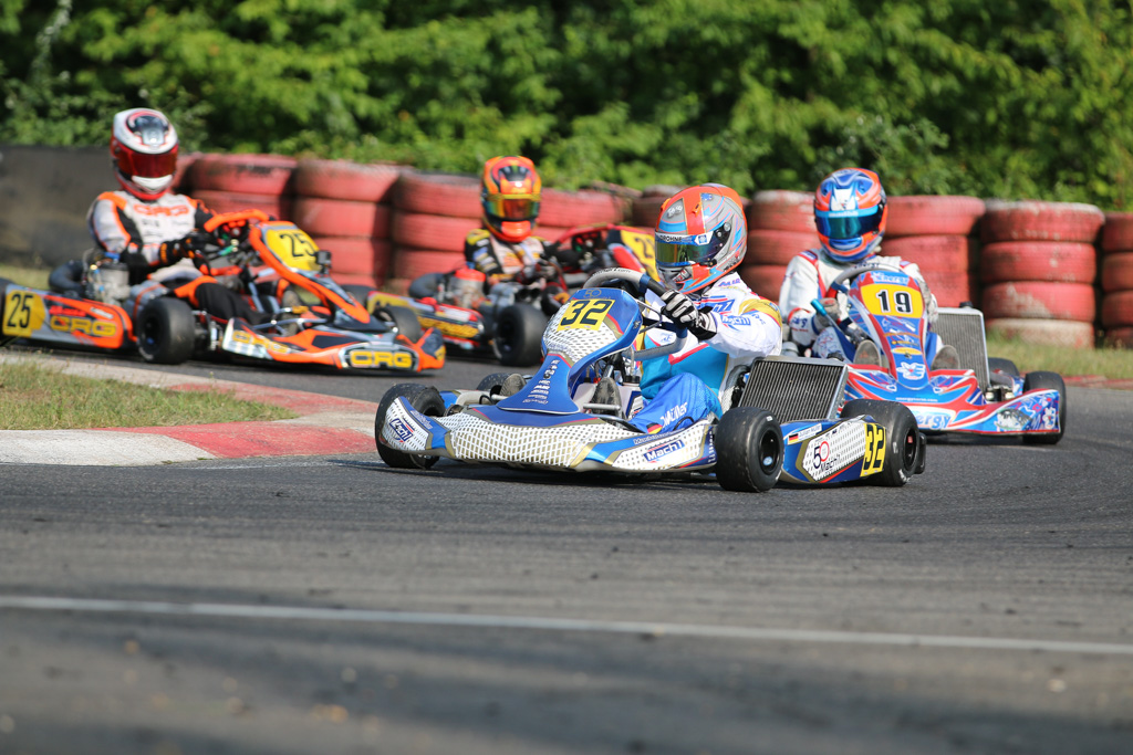 Mach1 Motorsport auf ADAC Kart Masters-Podest