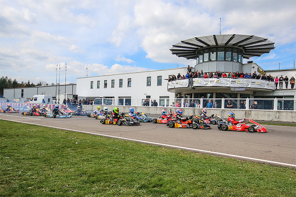 Volles Haus beim Finale des ADAC Kart Masters