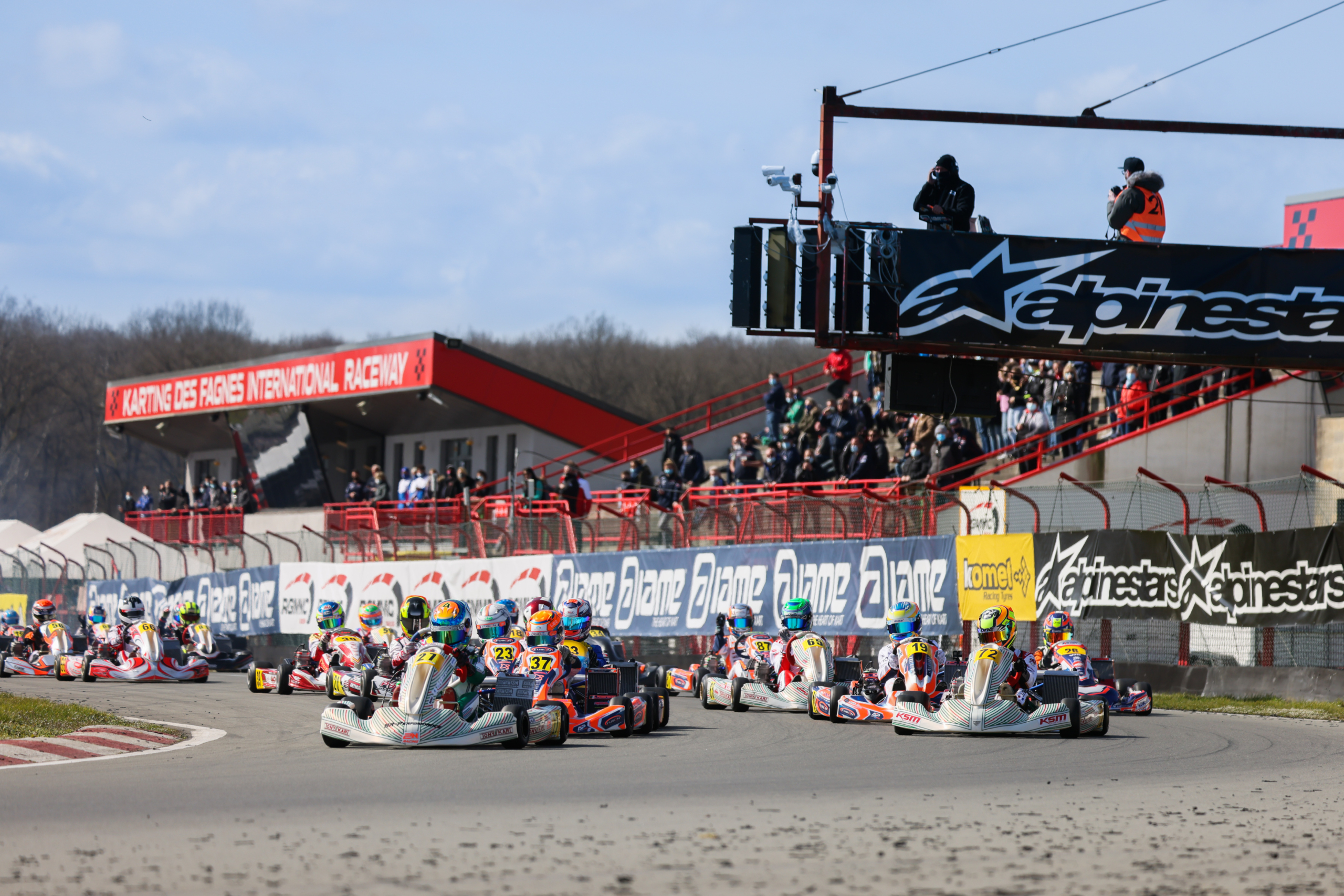 IAME Euro Series Mariembourg: Spannende Rennen zum Saisonstart