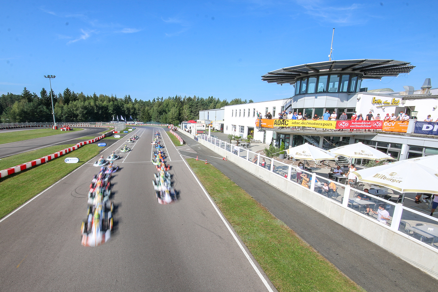 Kart-Europameisterschaft in Wackersdorf findet mit Zuschauern statt