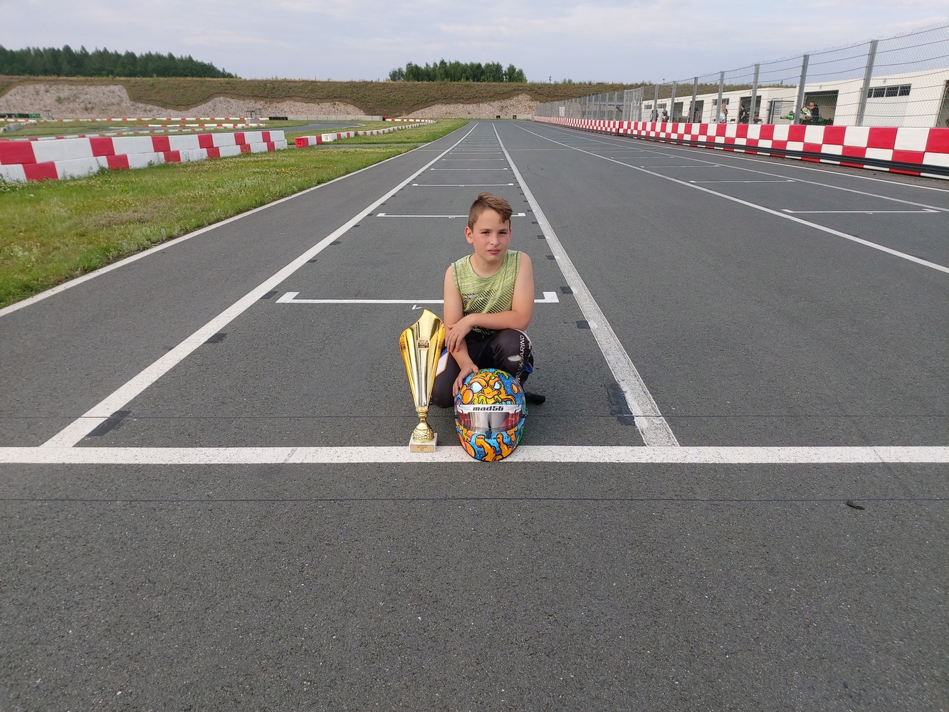 Top-Fünf und Pokal für Niklas Cassarino