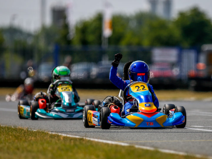 TB Motorsport Minis räumen in Oschersleben ab