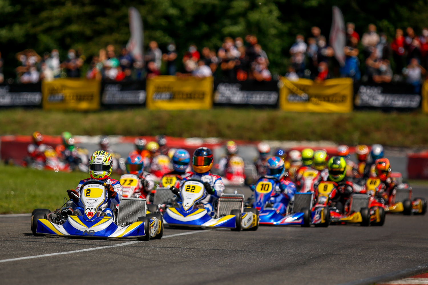 NB Motorsport gewinnt Halbzeitmeisterschaft im ADAC Kart Masters