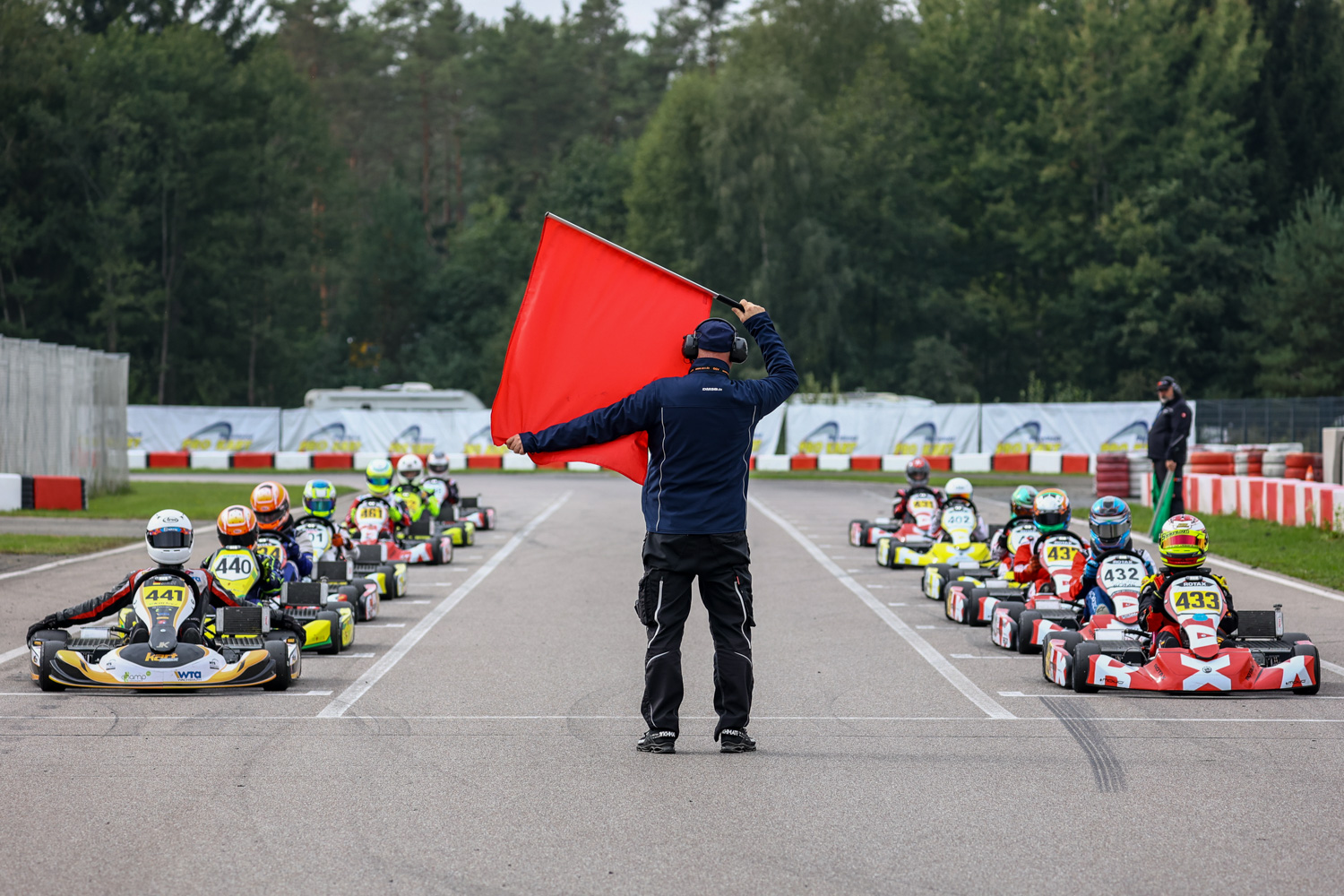 Gelungene Premiere des E-Kart Race in Wackersdorf