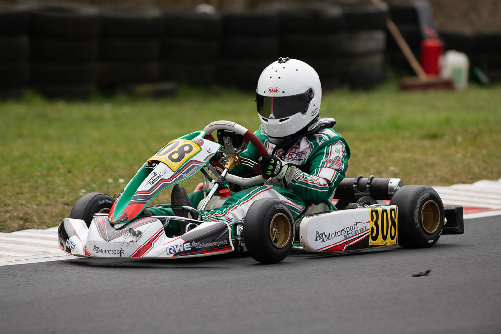 Vatter Brüder für Aufsehen in Kerpen KartMagazin.de More
