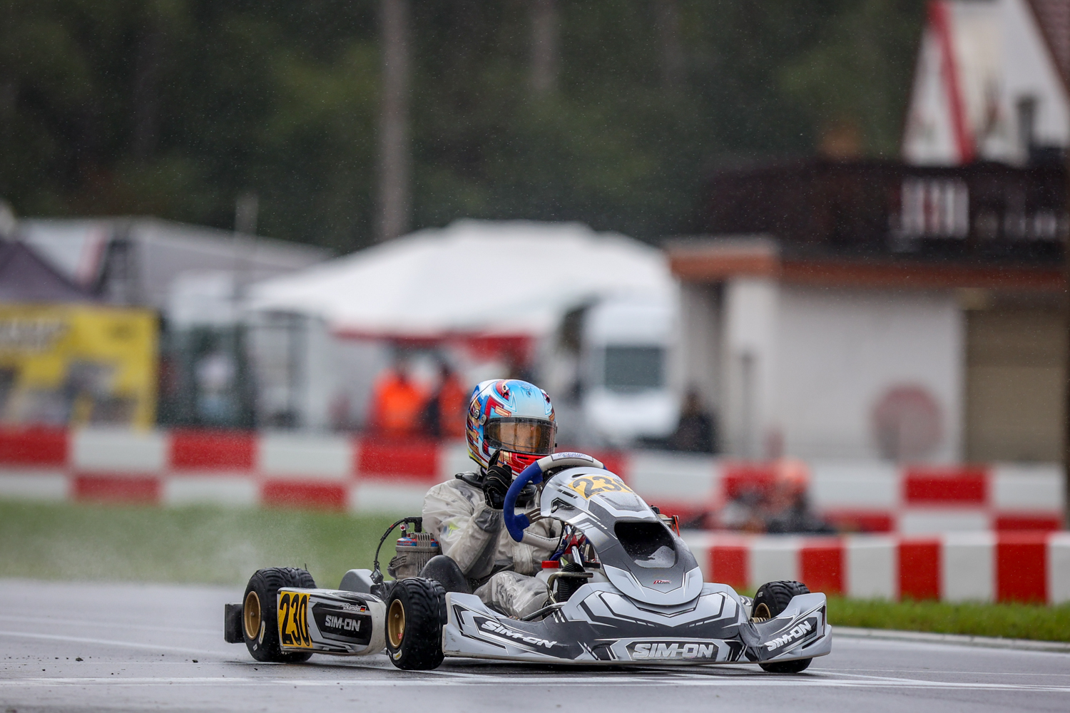 Dominate Vorstellung von Luke Kornder in Kerpen