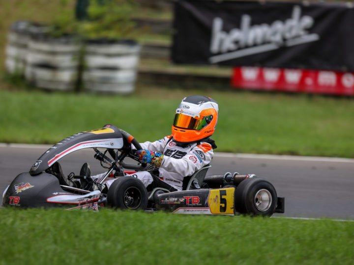 Emilio Bernd gewinnt die Meisterschaft im ADAC Kart Masters