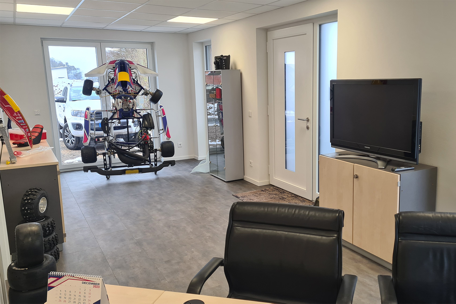 42-Kartshop in Reiskirchen bietet Motorsport-Enthusiasten vielfältige Events und Schulungen