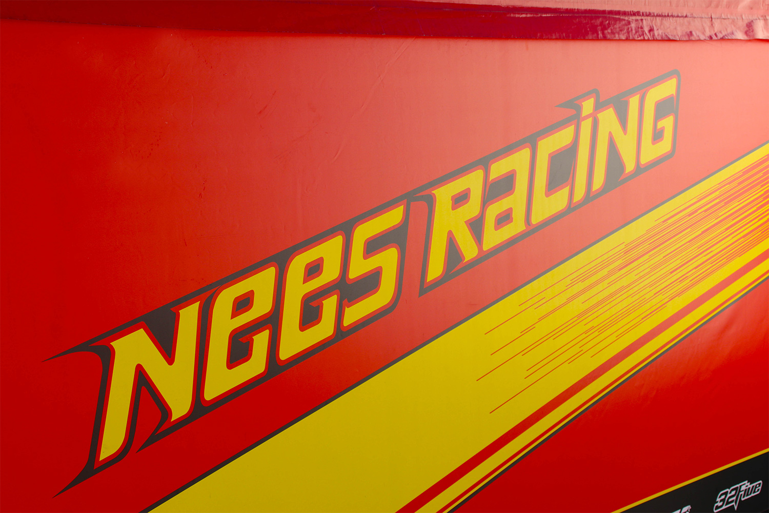 Erfolgreicher Mai für Nees Racing Team